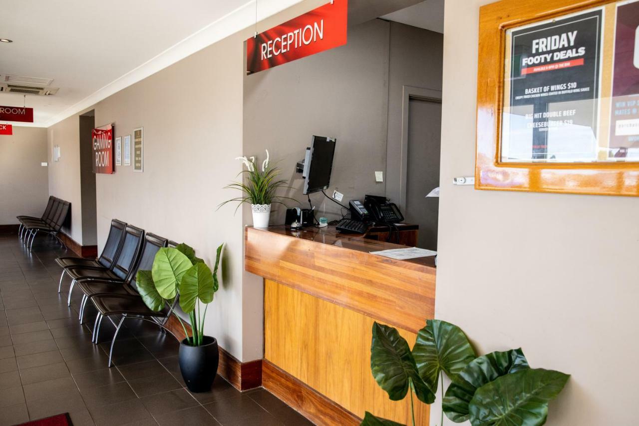 Hotel Settlers Biloela Exterior foto